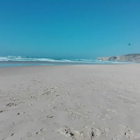 Cozy In Algarve West Coast - * Алжезур